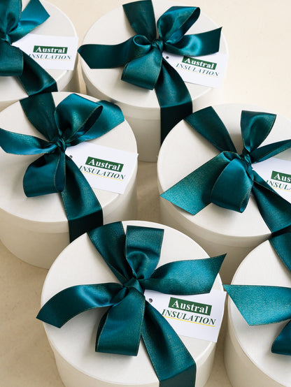 Coast & Banks Signature Scent Candle Gift Box